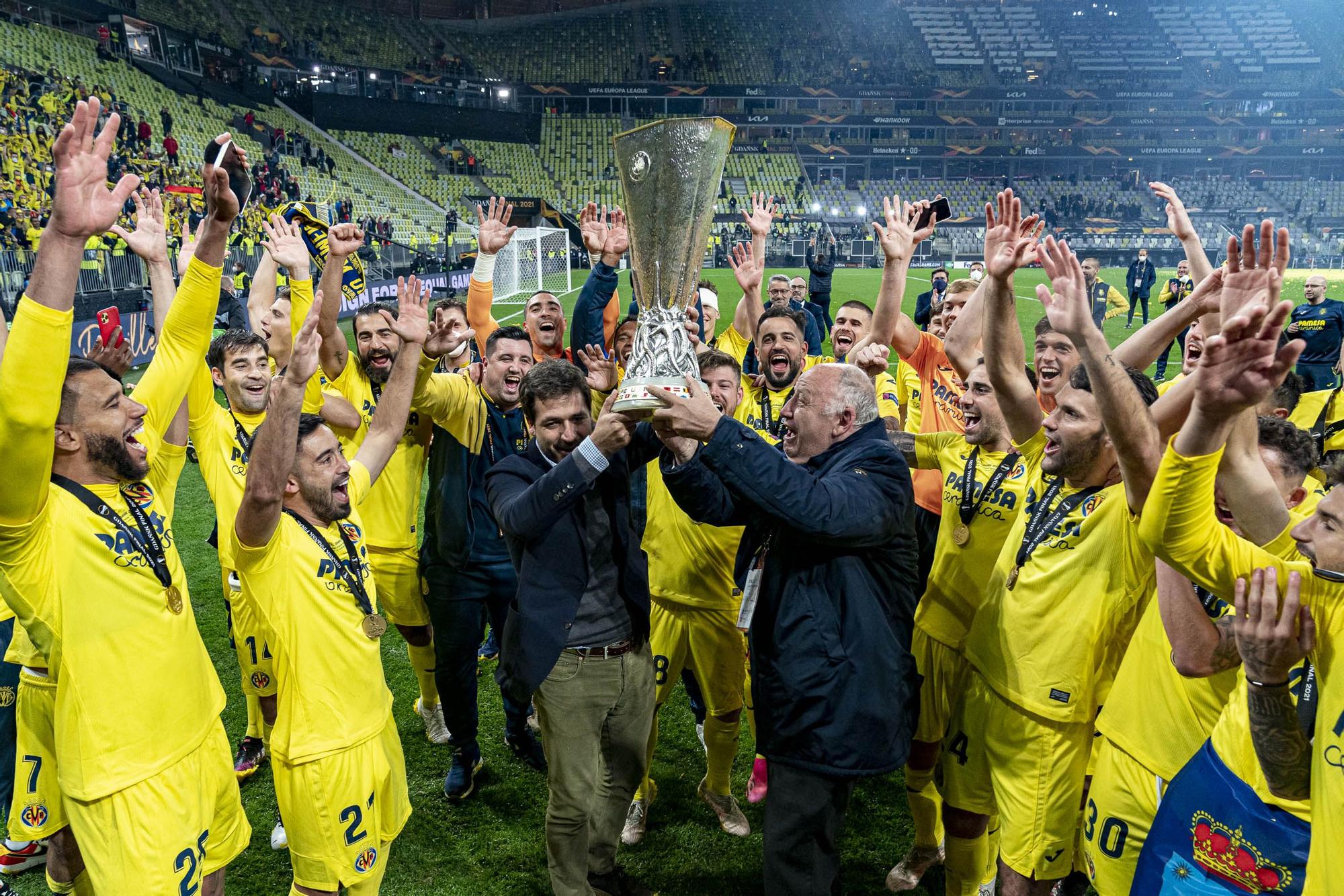 El vicepresidente no se perdió la histórica gesta en Gdansk de un club al que llegó estando el mismo en Segunda y que convirtió en campeón de Europa League.