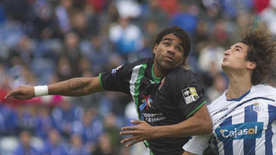 El delantero franjiverde Bodipo, durante el partido disputado ante el Recreativo.