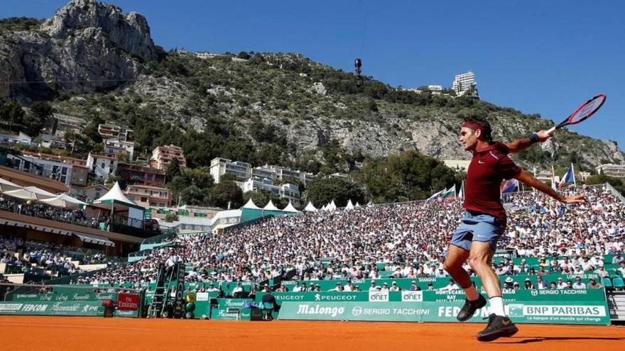 Federer y Murray debutan con victoria en Montecarlo