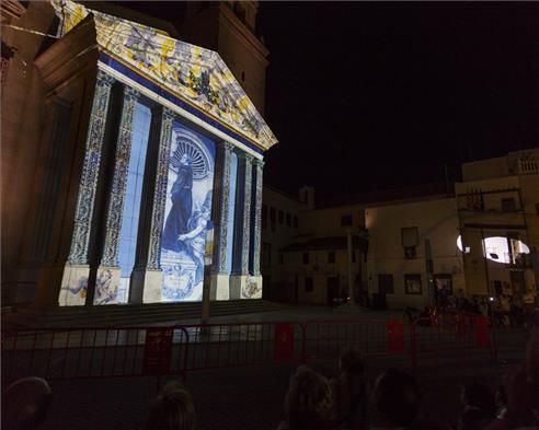 Proyección con fotos y música en la basílica de Sant Pasqual