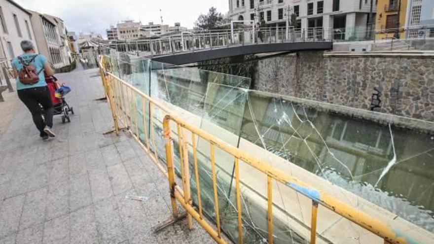 Una plaza con cristales blindados de 3.000 euros