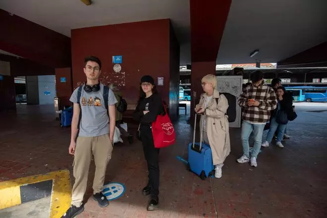 Los piquetes paralizan la estación de autobuses de A Coruña