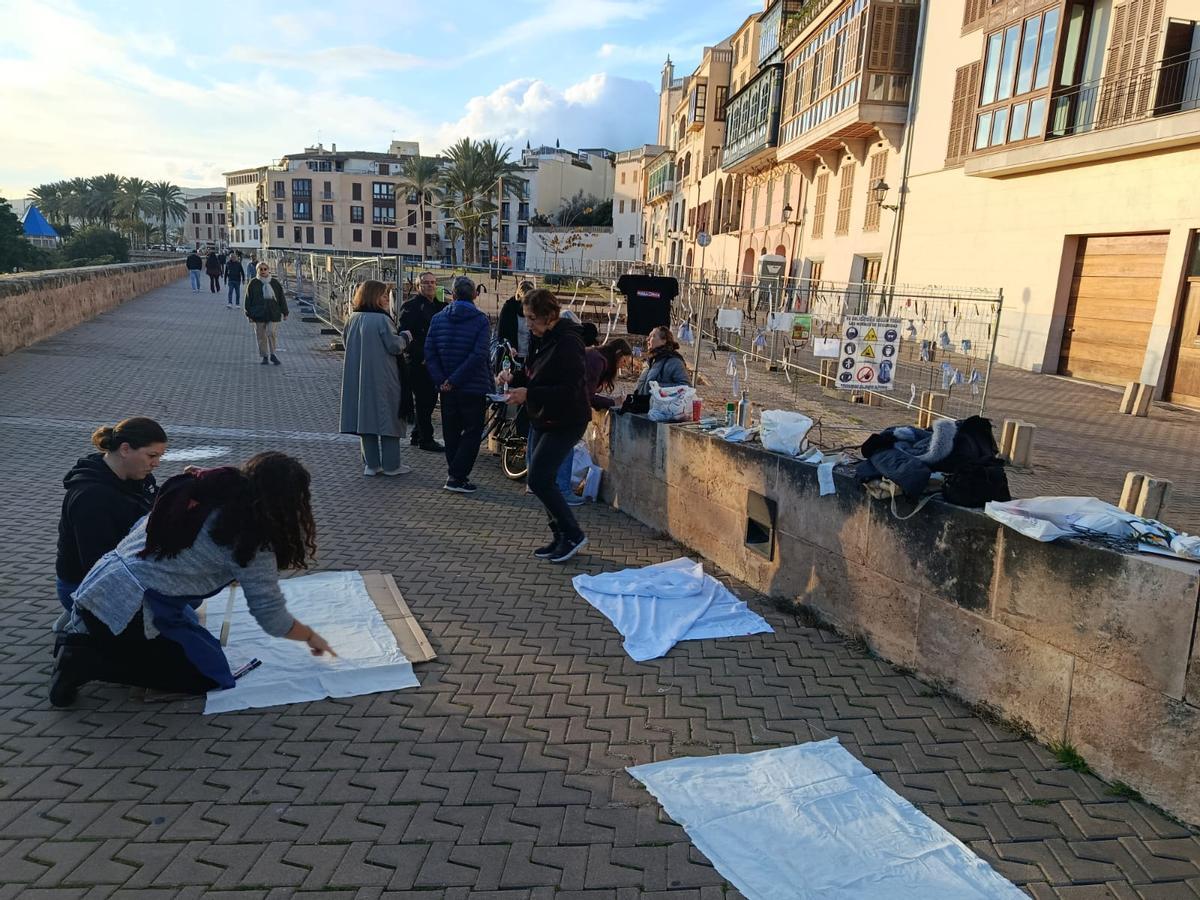 Los vecinos siguen movilizados.