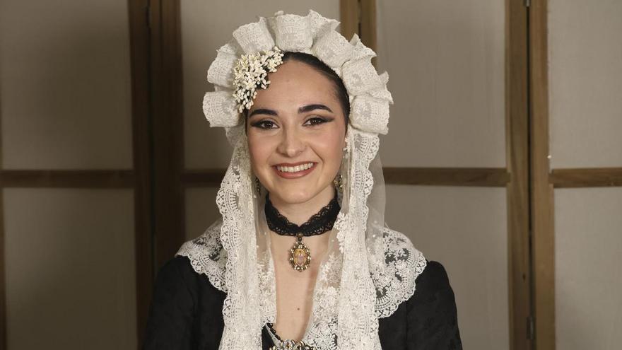 Ángela Amérigo Gilabert, candidata de la Hoguera Florida Plaza la Viña