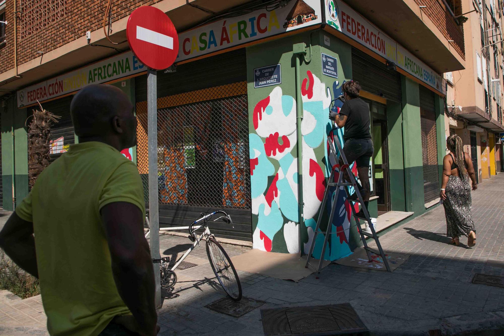 Mural de la tragedia en Melilla en la Union Africana