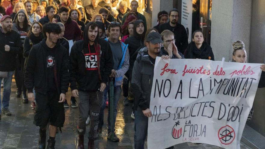 El jutge conclou que l’autor de l’apunyalament de Santa Coloma tenia intenció de matar la víctima