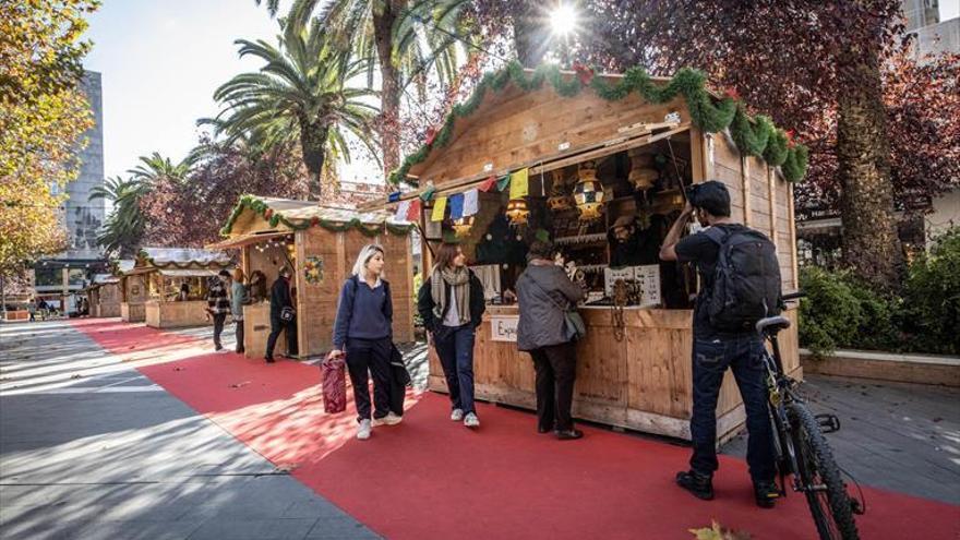 El mercado navideño abrirá en el paseo de San Francisco de Badajoz el día 27