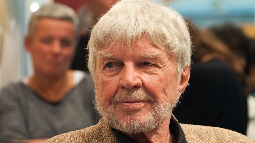 Muere a los 93 años Hardy Krüger, actor en 'Un puente lejano' y 'Hatari'