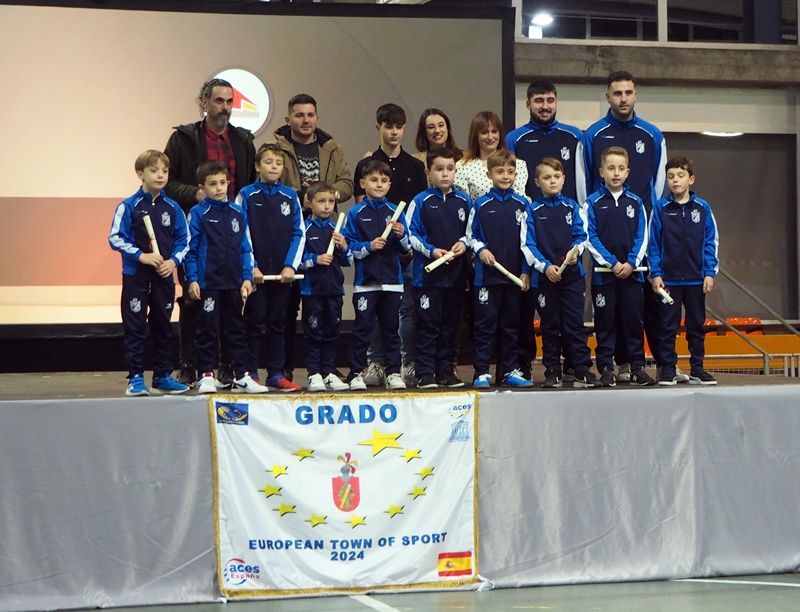 Grado hace gala de la "gran familia" del deporte