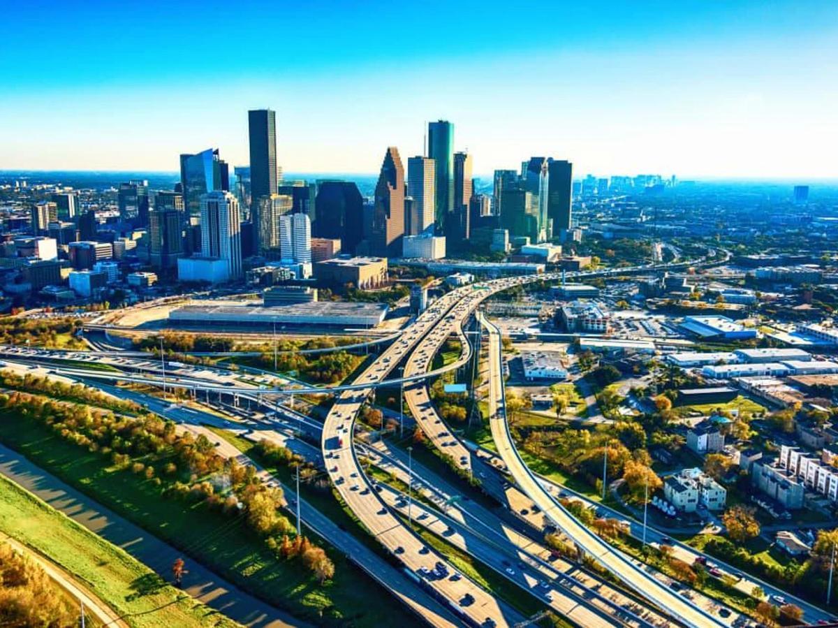 El peso de las grandes ciudades, como Houston (EEUU), influye en la subsidiencia