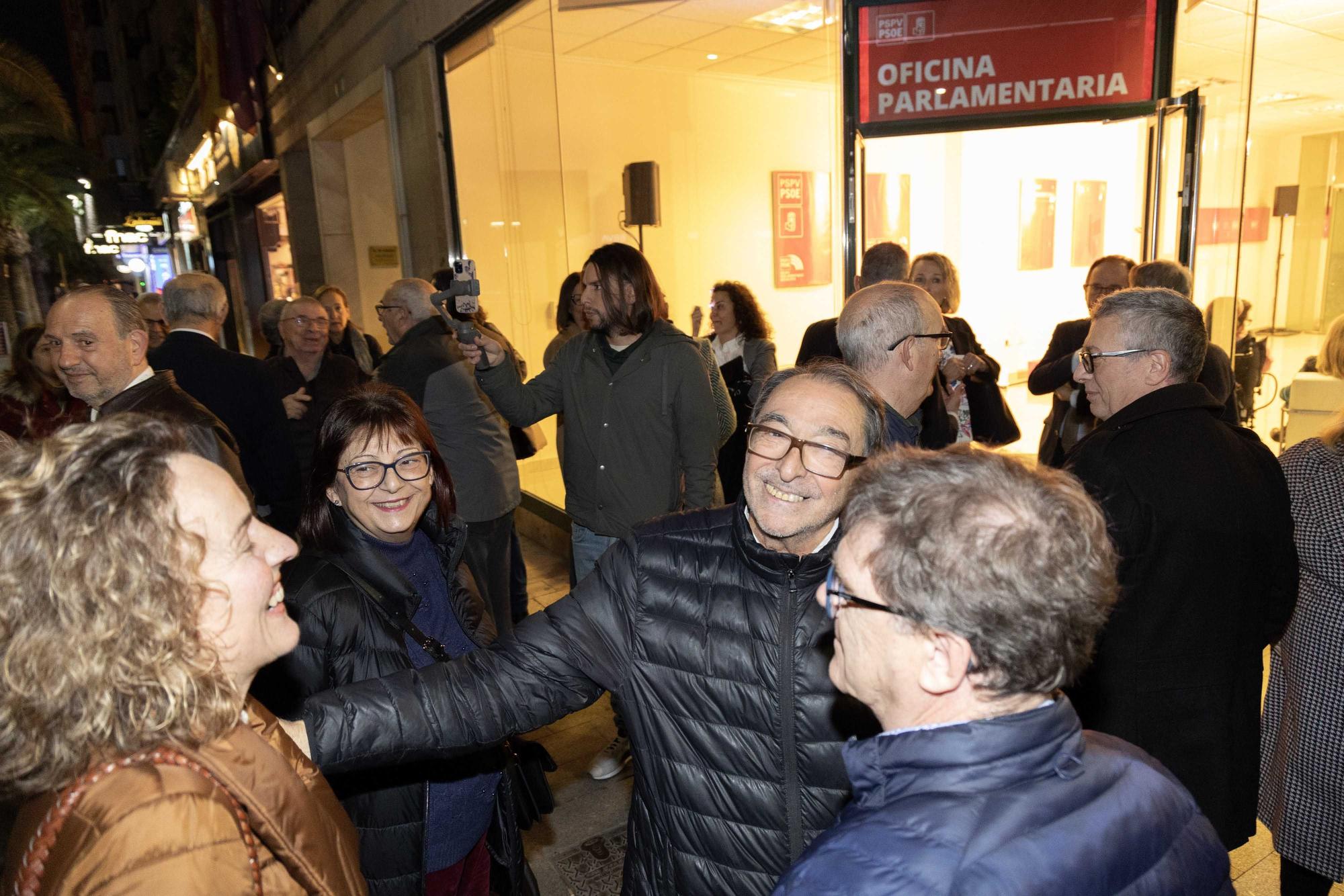 El PSOE inaugura su nueva sede parlamentaria en Alicante