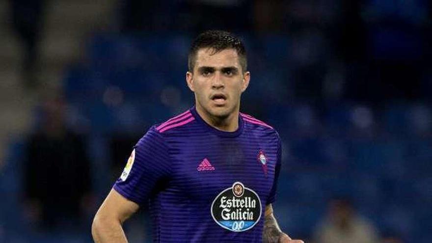 Maxi Gómez, en el partido ante el Espanyol. // LOF