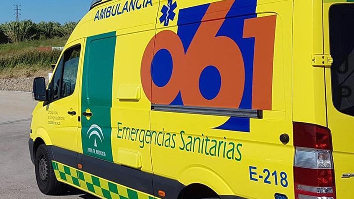 Archivo - Ambulancia perteneciente al 061. En archivo.