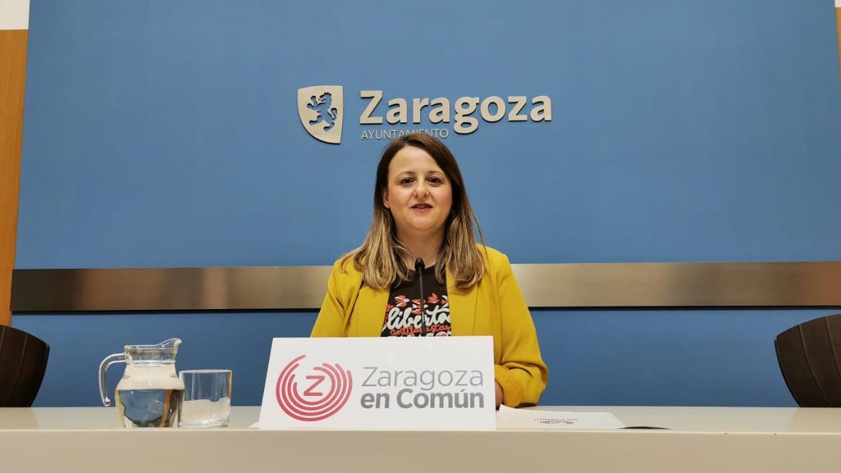 La concejala Elena Tomás, en la rueda de prensa de este martes.