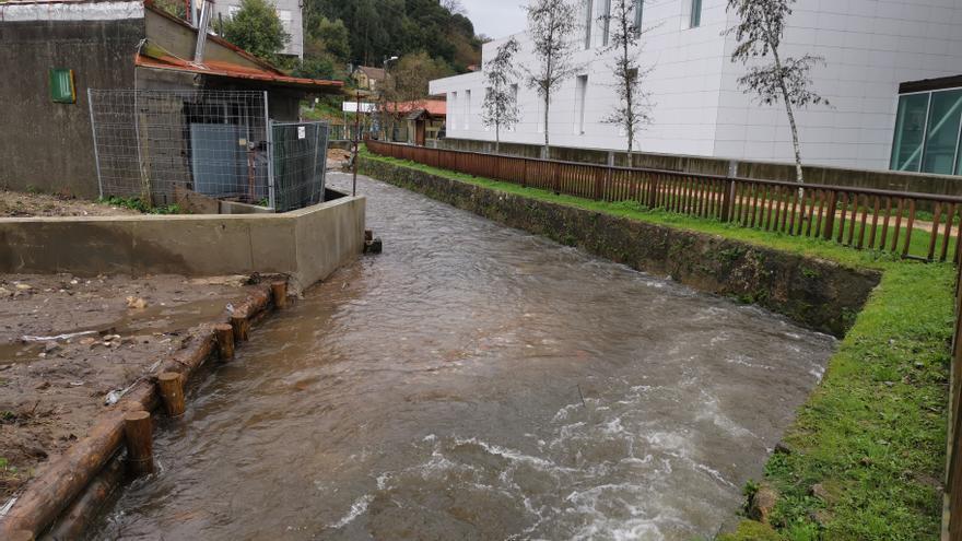 Augas de Galicia adjudica por 3,1 millones obras de saneamiento en el río Lameira de Marín