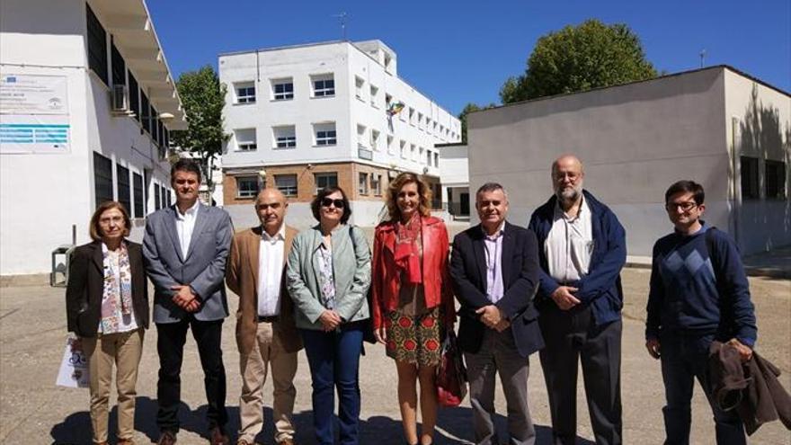 El CEIP Joaquín Tena Artigas destaca por el bilingüismo y nuevas tecnologías