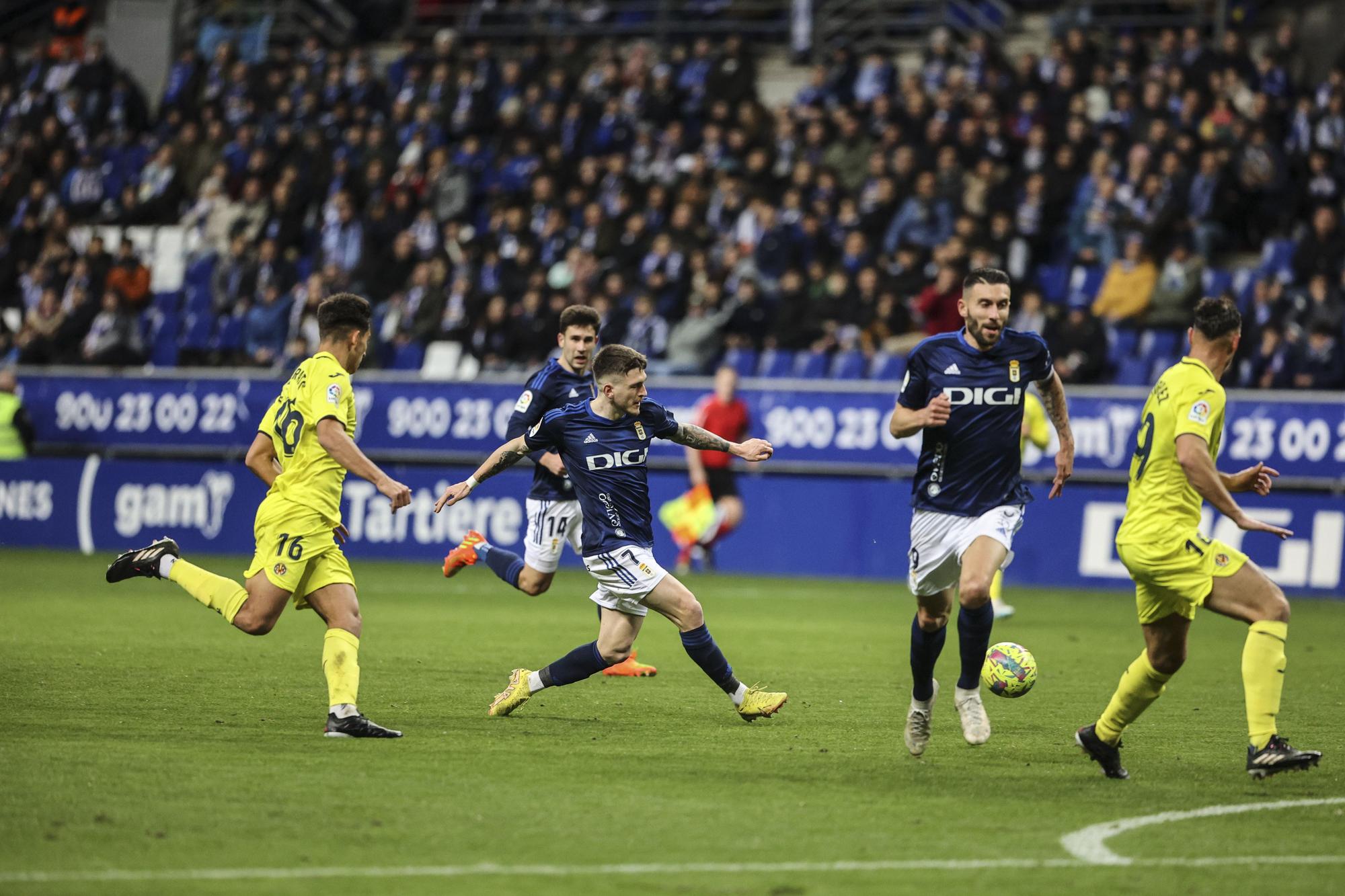 En imágenes: Así fue el Real Oviedo-Villarreal B disputado en el Tartiere