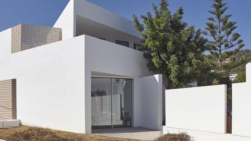 Vista del nuevo estudio de Rafael Tur Costa y Anneliese Witt en Jesús, que será inaugurado mañana sábado.