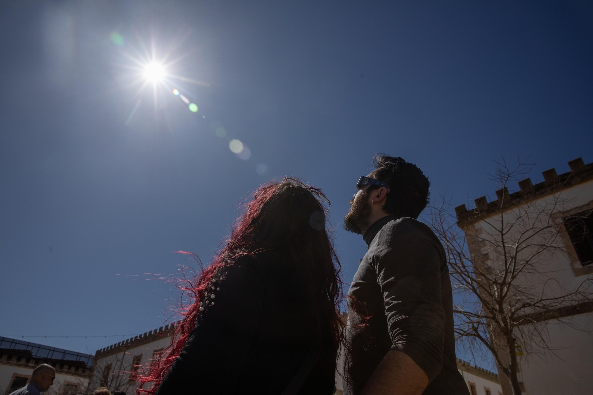 So haben die Menschen auf Mallorca die partielle Sonnenfinsternis bestaunt