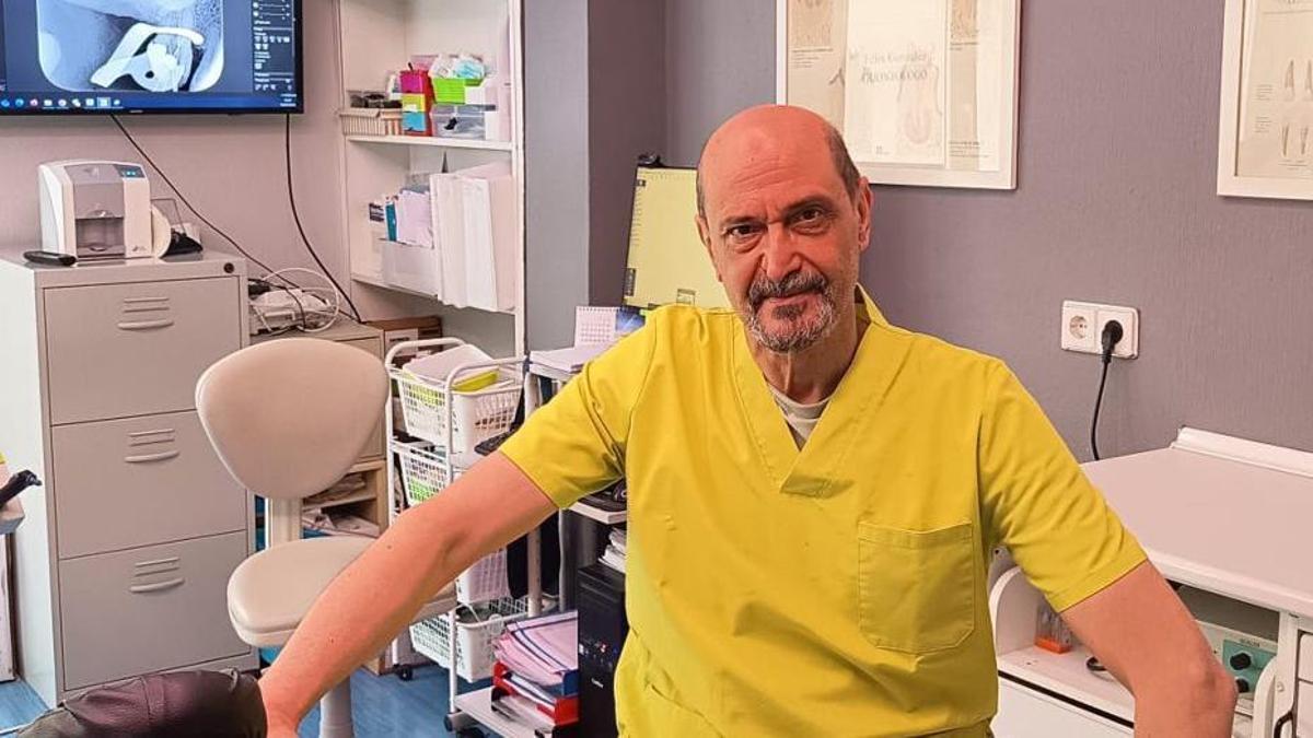 Félix González, médico estomatólogo. | CEDIDA