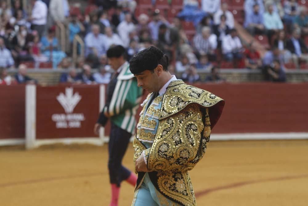 Orejas para Ponce y Marín