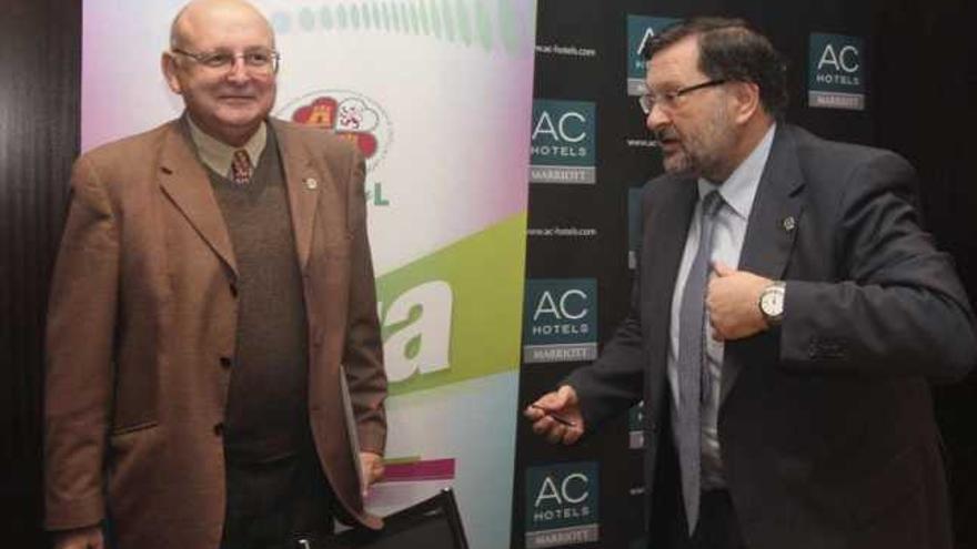 José María Santander y Jesús Pueyo tras la rueda de prensa.