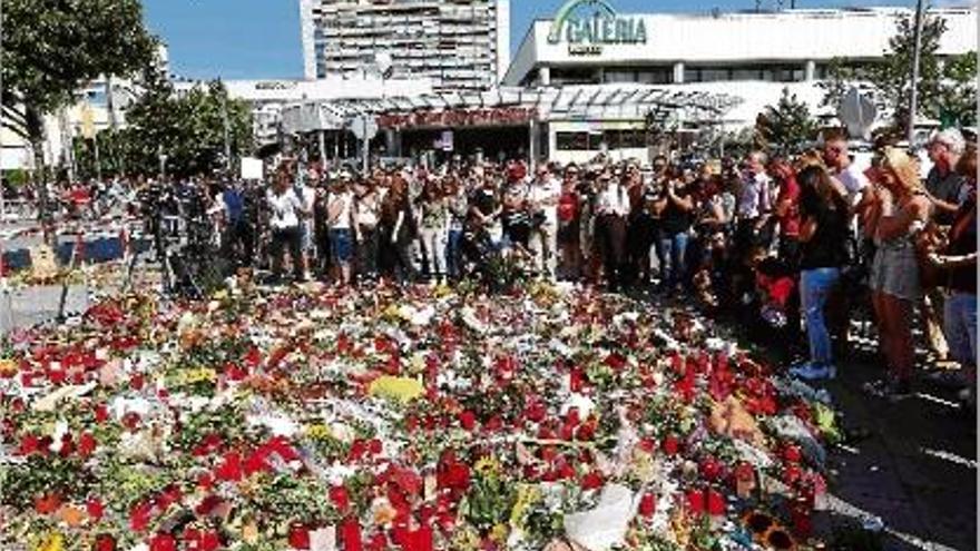 Durant la jornada d&#039;ahir es van dur a terme diverses mostres de solidaritat en honor a les víctimes.