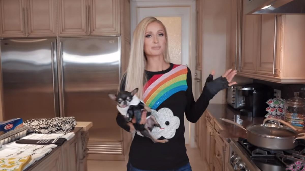 Paris Hilton, en la cocina
