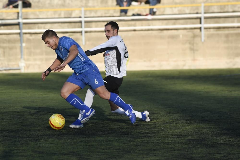 Futbol. Segona catalana. Gironella - Calaf