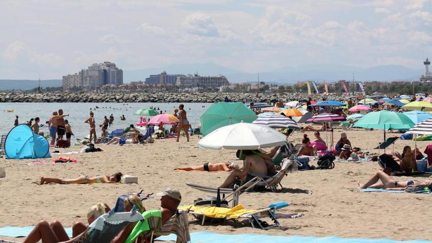 La platja de Roses, aquest estiu.