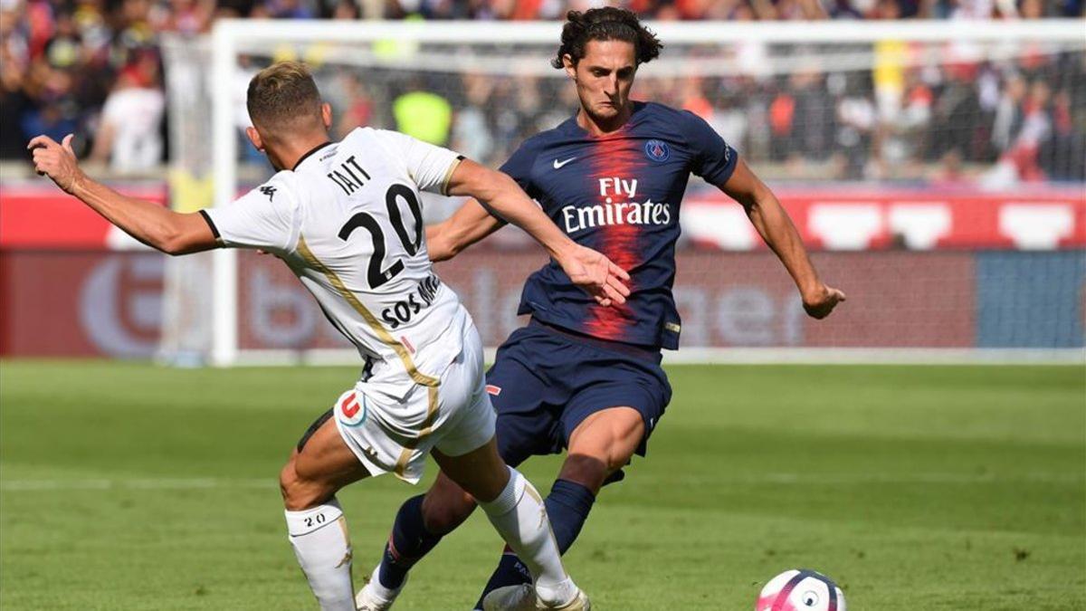 xortunoangers  french midfielder flavien tait vies with p190104235909