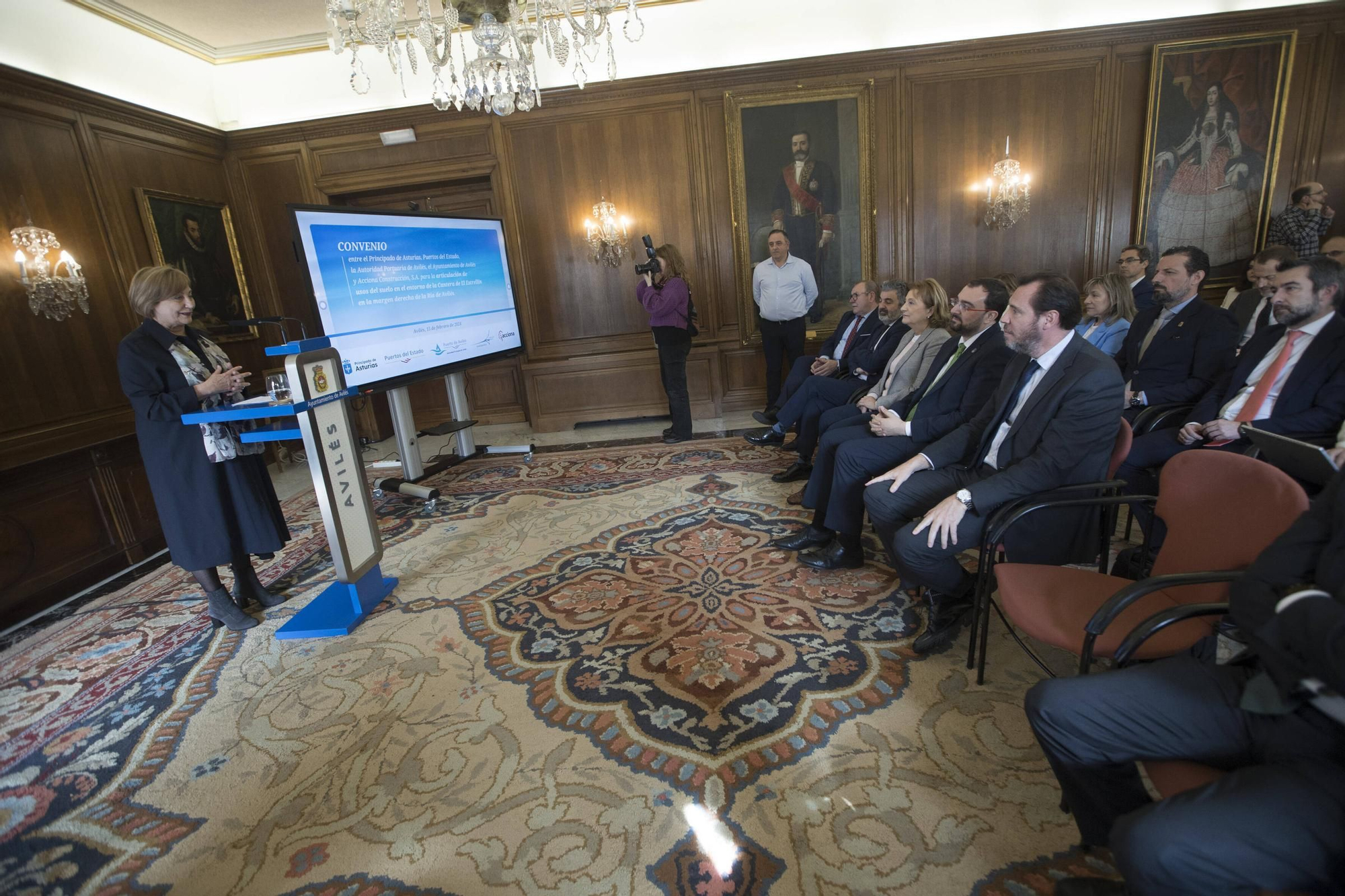 EN IMÁGENES: Así ha sido la visita a Avilés de Óscar Puente, ministro de Transportes y Movilidad Sostenible