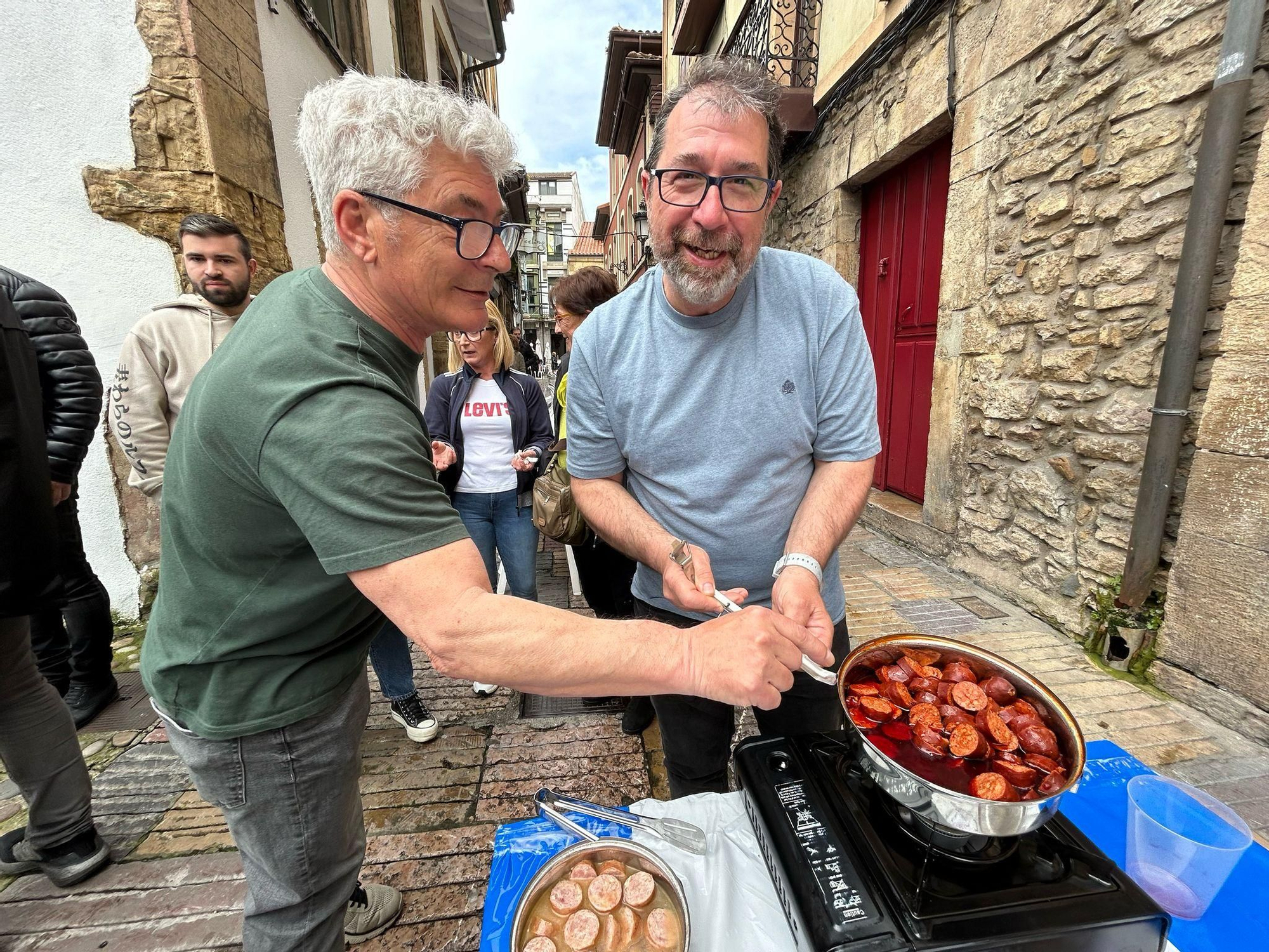 EN IMÁGENES: Avilés desborda con la Comida en la Calle