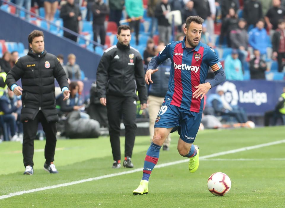 Levante UD - RCD Espanyol, en imágenes