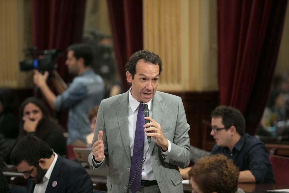 Pleno del Parlament del 15 de noviembre