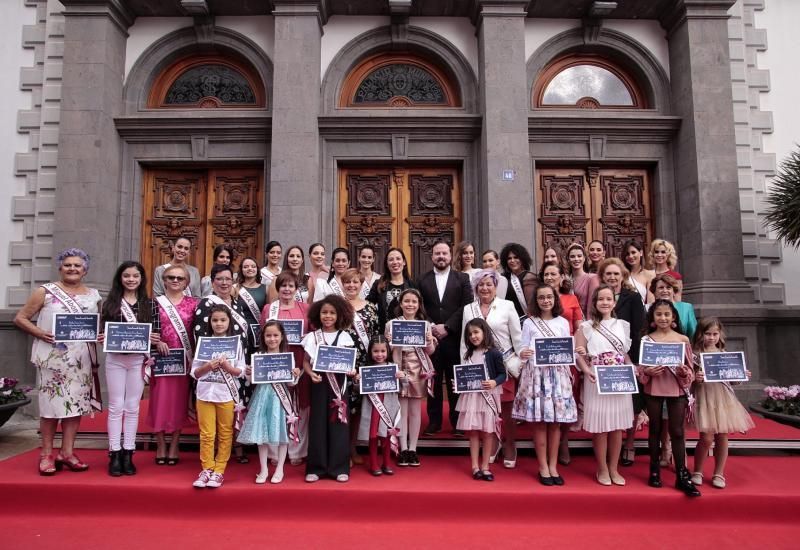 Recepción a las candidatas a Reinas del Carnaval