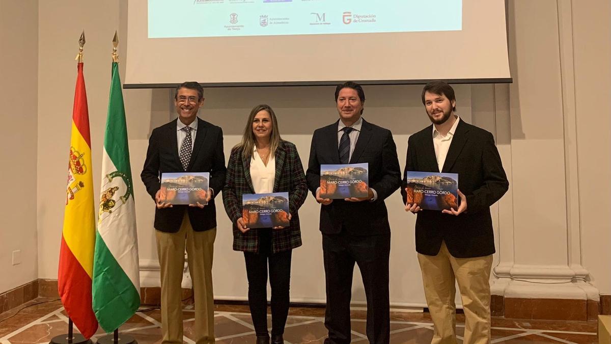 Presentación de la guía de buceo Maro-Cerro Gordo