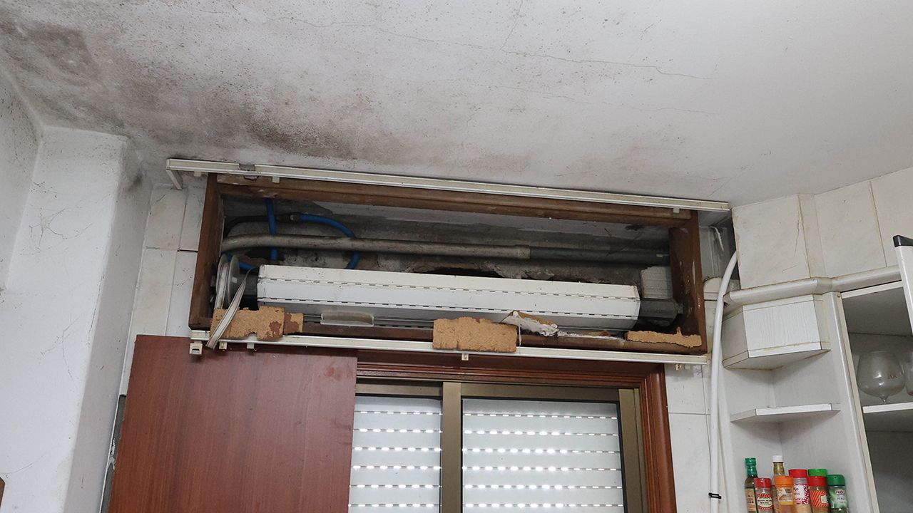 Desalojo de casa okupada en la rua Pardavila de Vigo