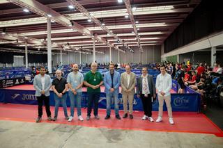 Saque de honor del campeonato de tenis de mesa en Ifeza, Zamora