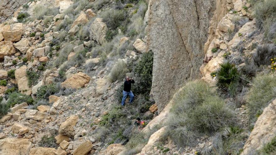 Un helicóptero rescata el cadáver que podría ser el del desaparecido en el Albir