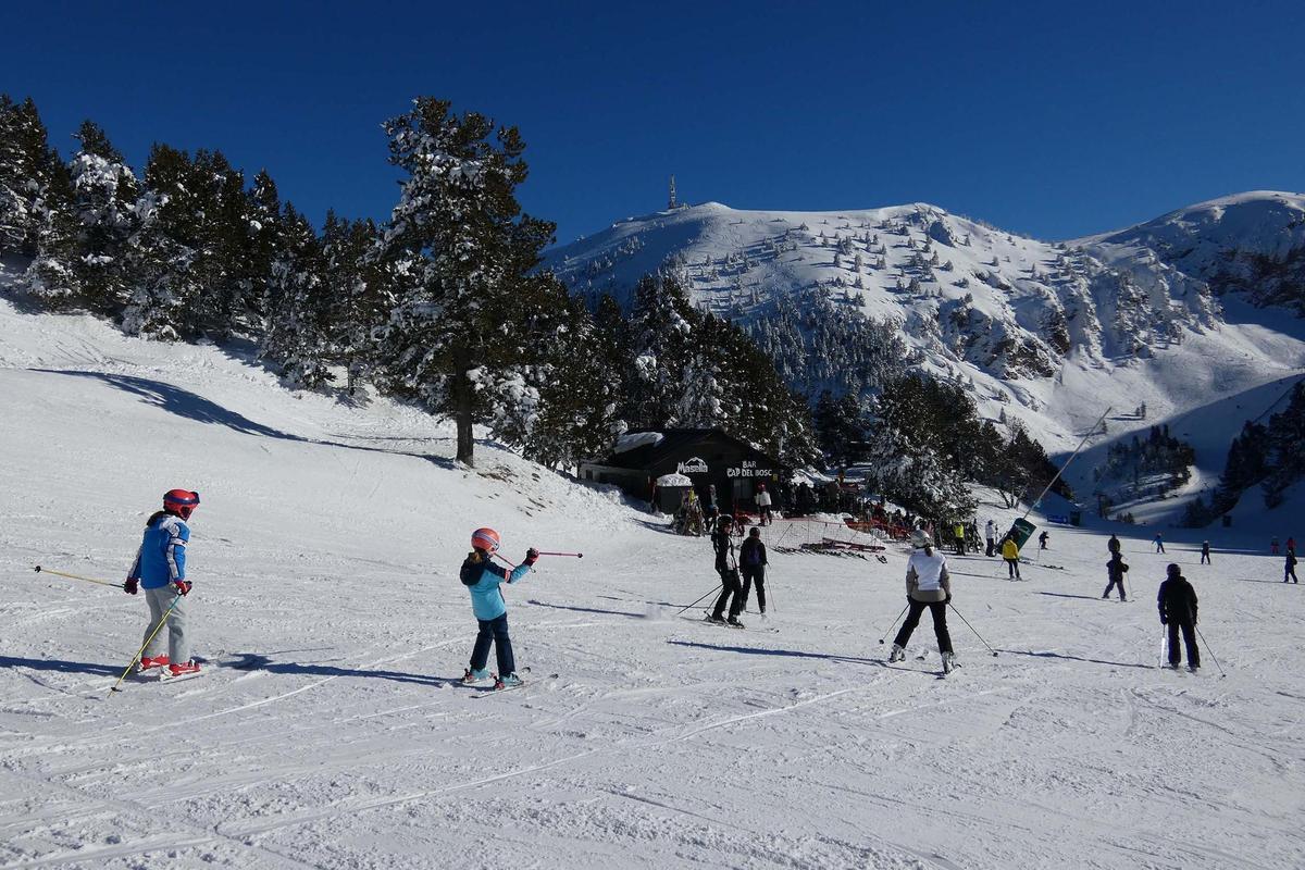 Joves a les setmanes blanques de Masella