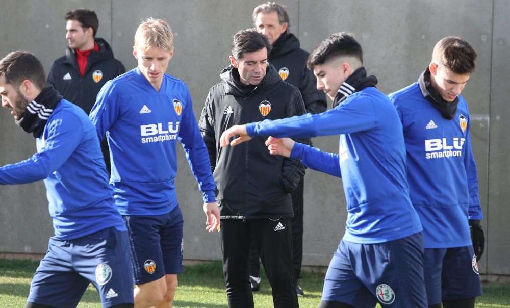 El Valencia prepara el choque de Vigo