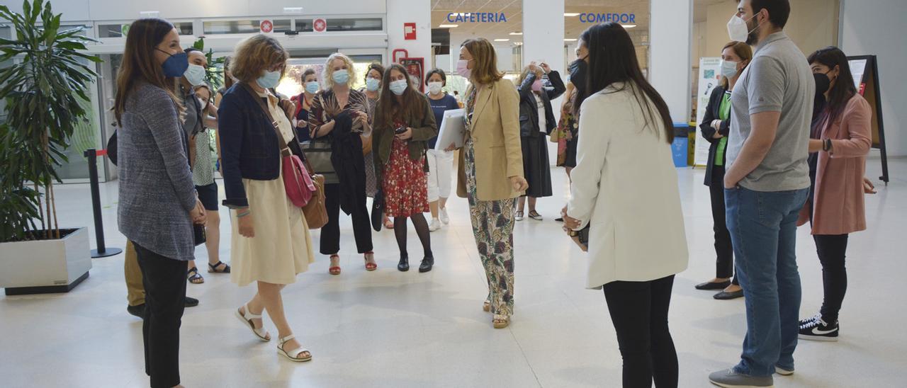 La Facultad de Ciencias Empresariales y Turismo acogió este jueves una reunión del proyecto europeo de emprendimiento femenino.