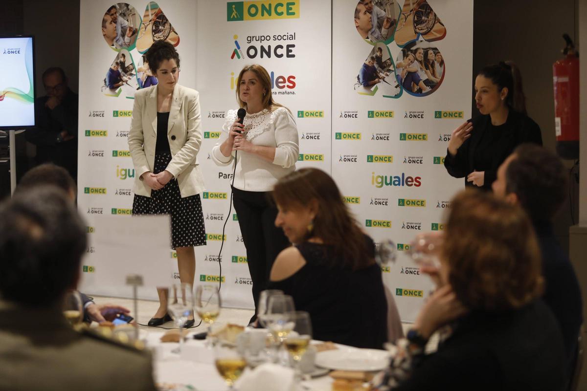 Desayuno a ciegas de la ONCE