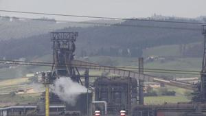 Hornos altos de ArcelorMittal en Gijón.