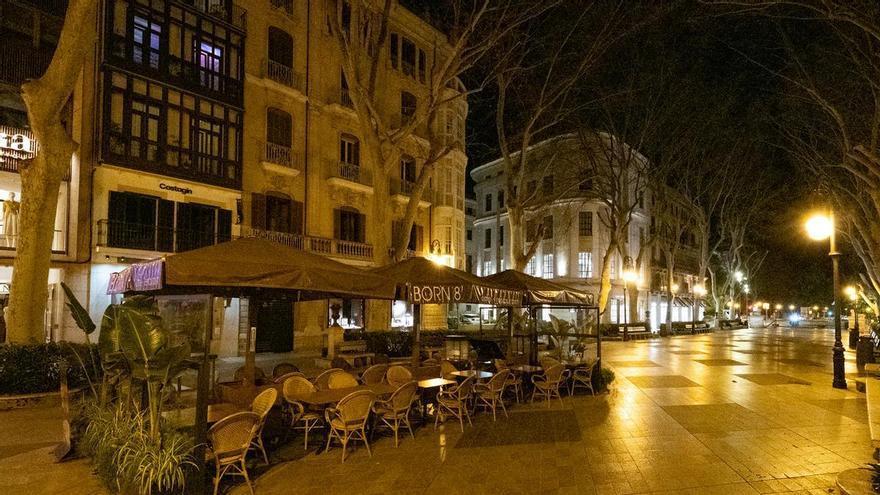 La Policía ordena retirar las terrazas del Born por riesgo de "coacción, sabotaje o confrontación" con los restaurantes por el 'Sopar a la Llesca' esta noche
