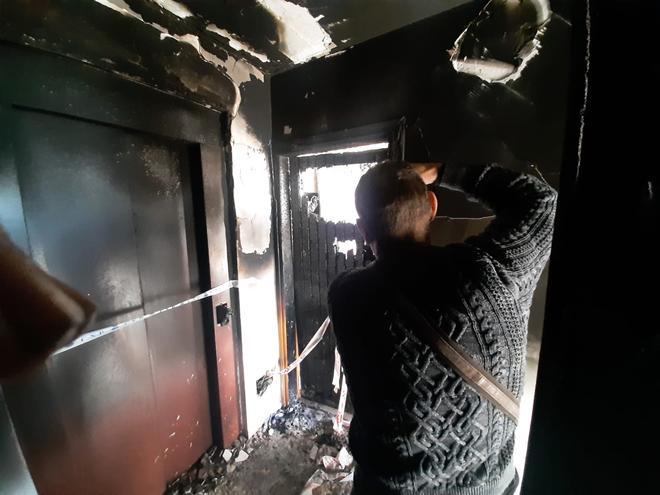 Vecinos del piso incendiado en Palma: "Tenemos miedo porque esta persona no tiene nada que perder"