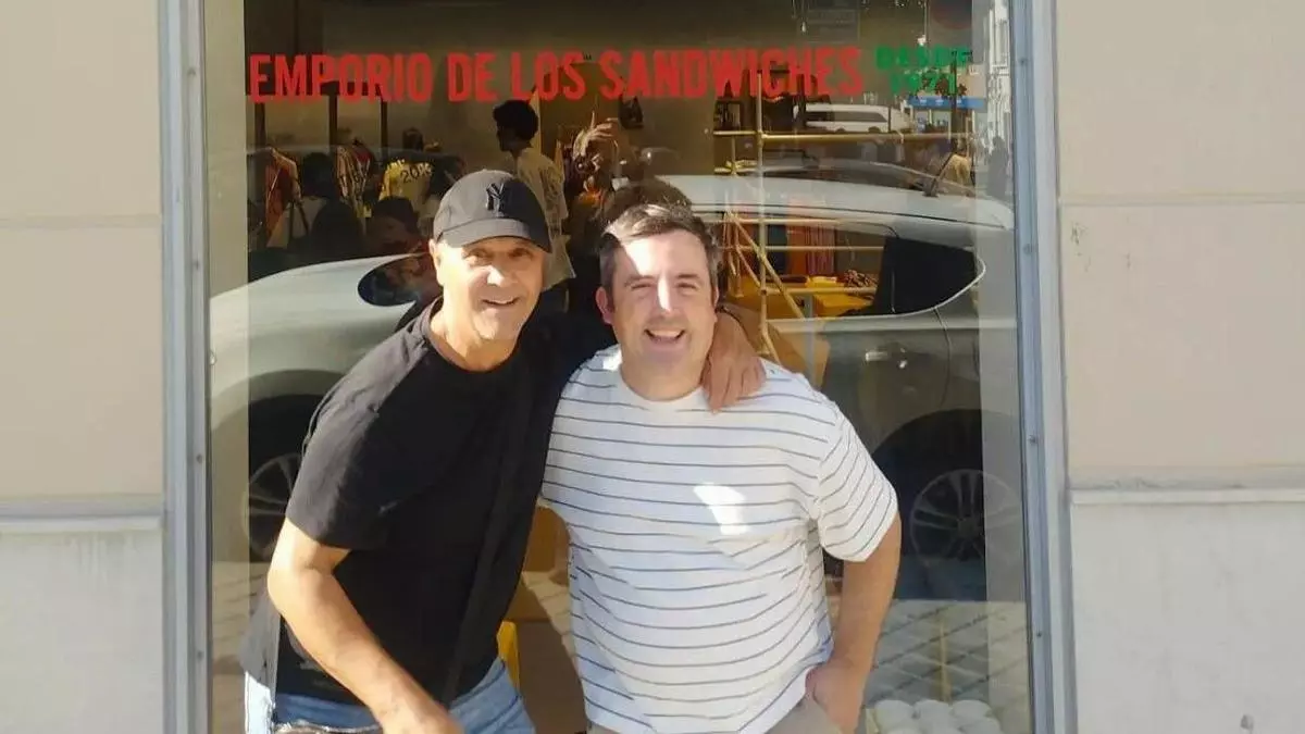 Los sándwiches más famosos de A Coruña conquistan a Pull&Bear: "Que te llame la empresa más grande de Galicia da prestigio"