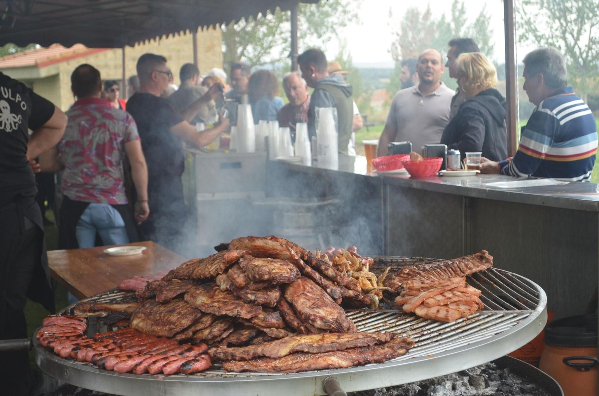 GALERÍA | La romería del Carmen de Navianos en todo su esplendor