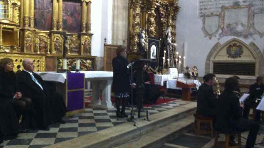 Mari Canto Marcos pronuncia el pregón de la Semana Santa toresana.